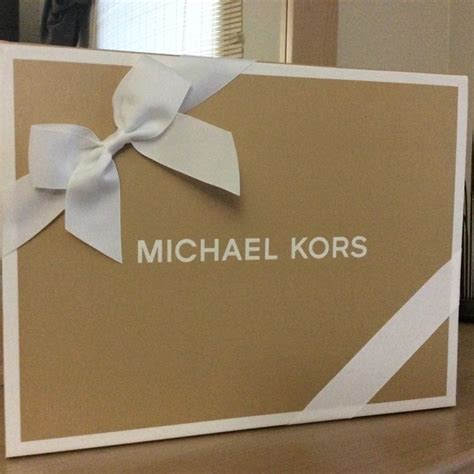 michael kors geburtstagsgutschein|michael kors gift wrapping.